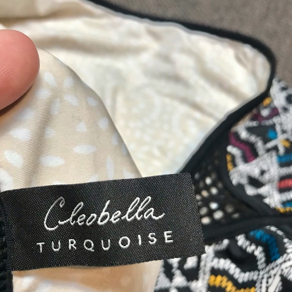 Donate 2/24 Bikini bottom tribal pattern w/mesh sides XL - Picture 4 of 5